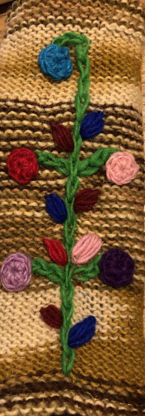 Polswarmers, handgebreid en gevoerd met fleece dus nooit meer koude handen!