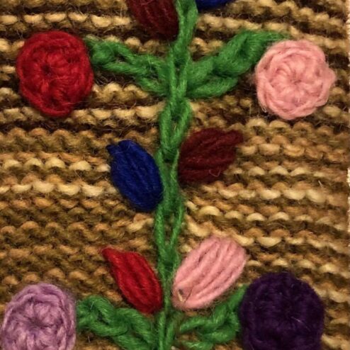 Polswarmers, handgebreid en gevoerd met fleece dus nooit meer koude handen!