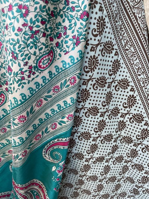 Wikkelrokken gemaakt van tweedehands sari's uit India