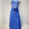 Vintage sari wikkelrok uit India, die aan twee kanten te dragen is. Dubbelzijdig dus! Gemaakt van tweedehands sari's dus elke rok is uniek. Past met maten XS-XXL. Upcycled en recycled fashion uit India.